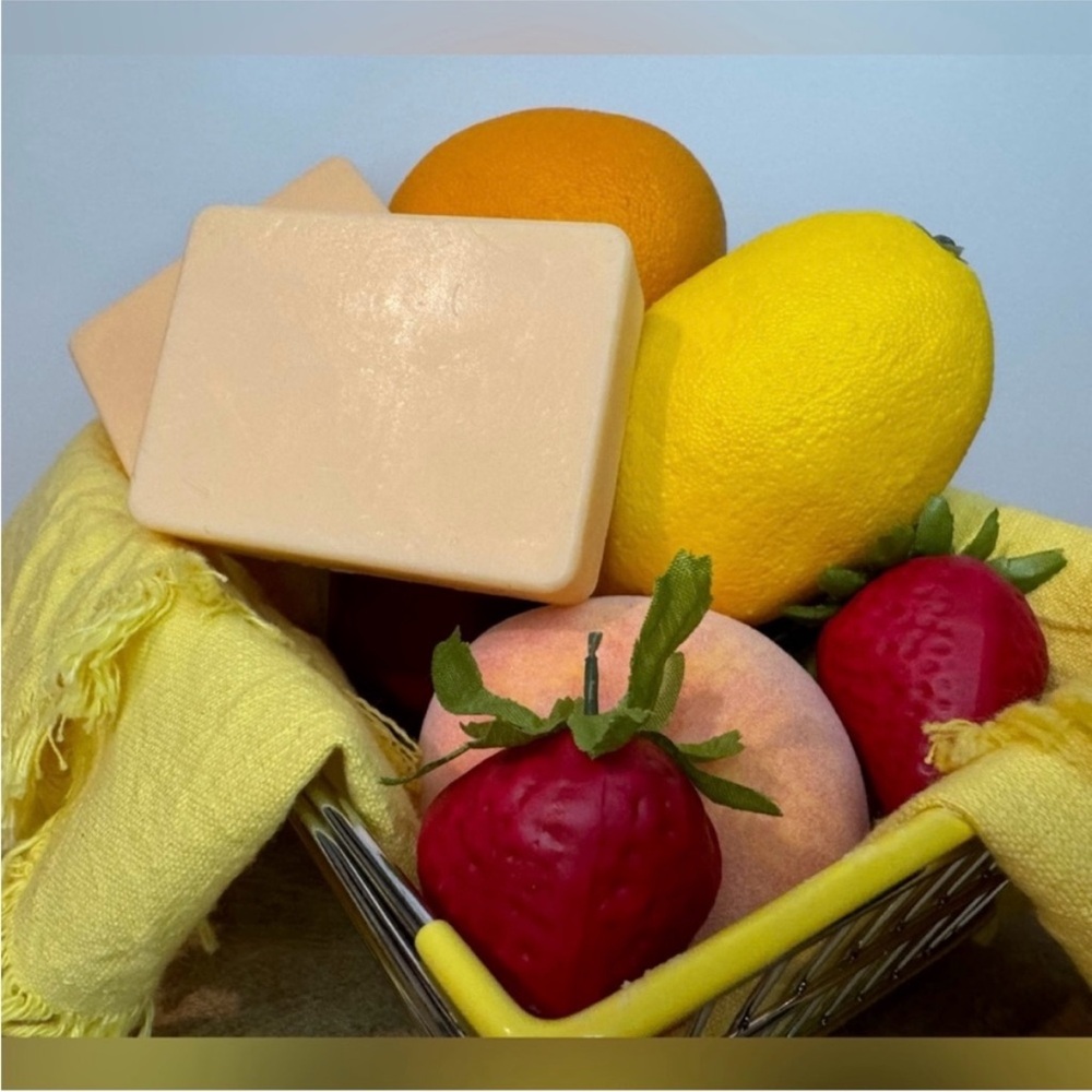 Create Your Own Shea Butter Soap -Fruity Lemon - Picture 4 of 5